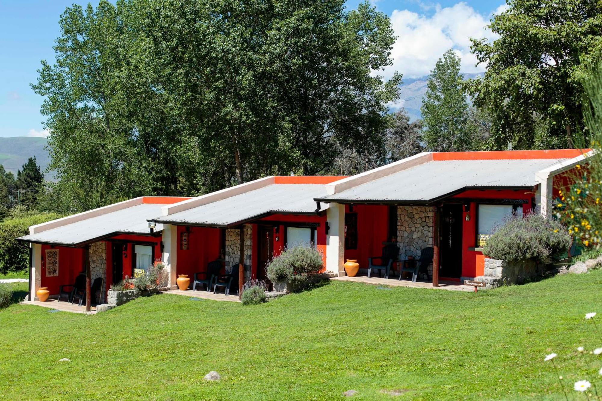 Posada La Sonada Tafí del Valle Esterno foto