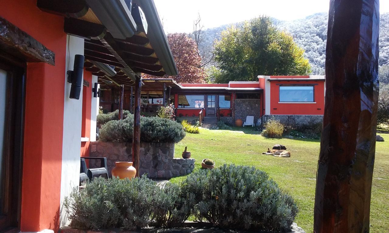 Posada La Sonada Tafí del Valle Esterno foto